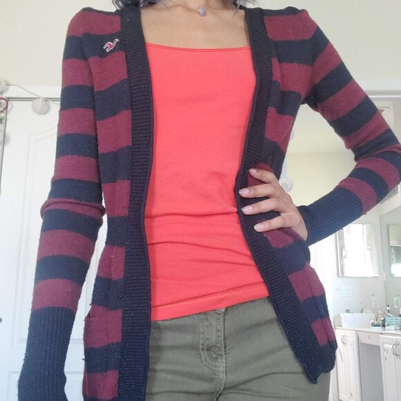 feminine burgundy and navy sparkly wool open cardigan - Picture 2 of 4